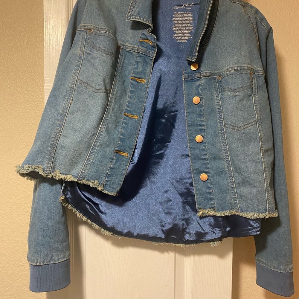 Universal Thread Jean jacket - Picture 4 of 7